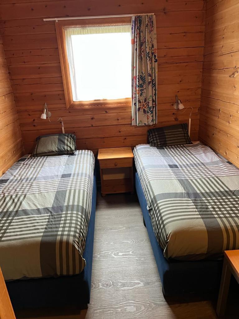 2 Bedroom Fins Chalet Gramsbergen Exterior photo